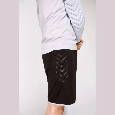 СЦ*Форма футб. врат. KELME 3871007-273-3XL, р.3XL, полиэстер, бело-черный за 3&nbsp;204.50 ₽ купить в Уфе