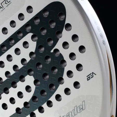 Ракетка для падела BULLPADEL Pearl 26, 493804, для профессионалов, карбон, бело-серый за 35&nbsp;929.50 ₽ купить в Уфе